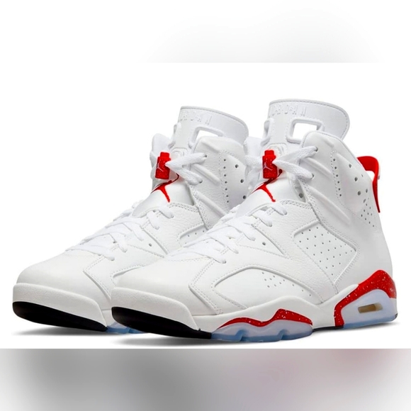 Air Jordan 6 Retro \'Red Oreo\' main image 7